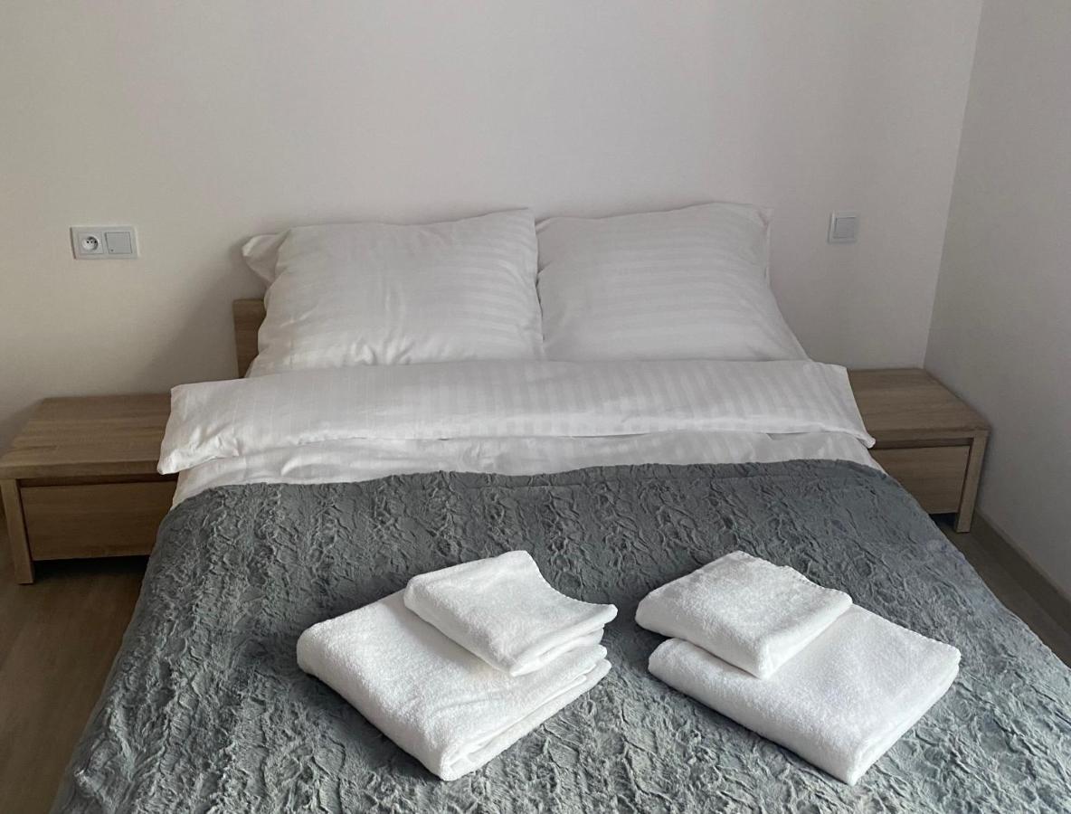 W Pieninach Pokoje Sromowce Wyzne Buitenkant foto
